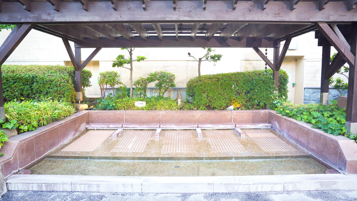 ごろ寝湯